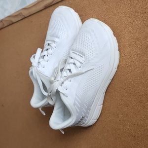 - RBX little girls white lightweight sneakers Size 3